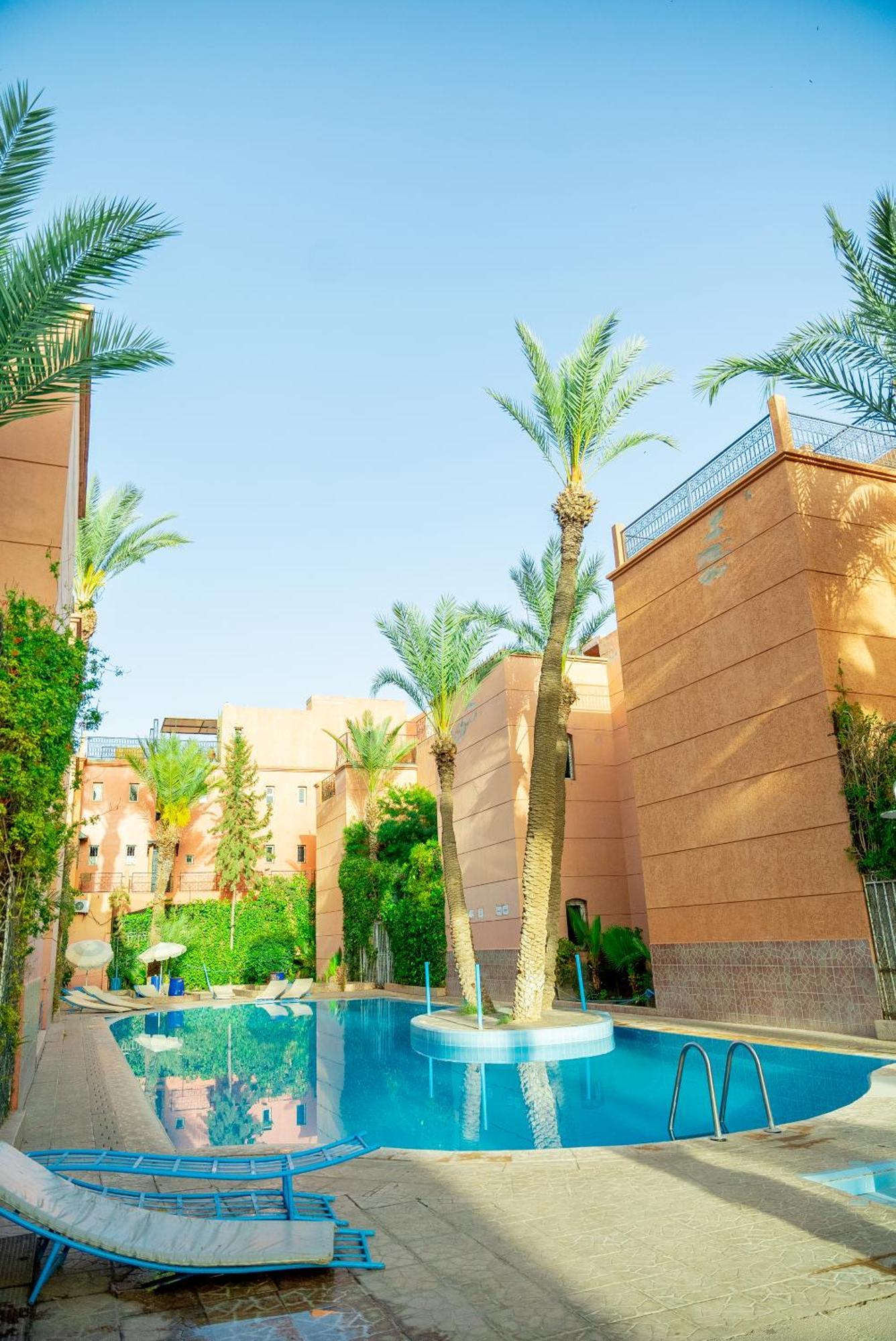 Riad The Moroccans Pool And Terrace Marrakesch Exterior foto