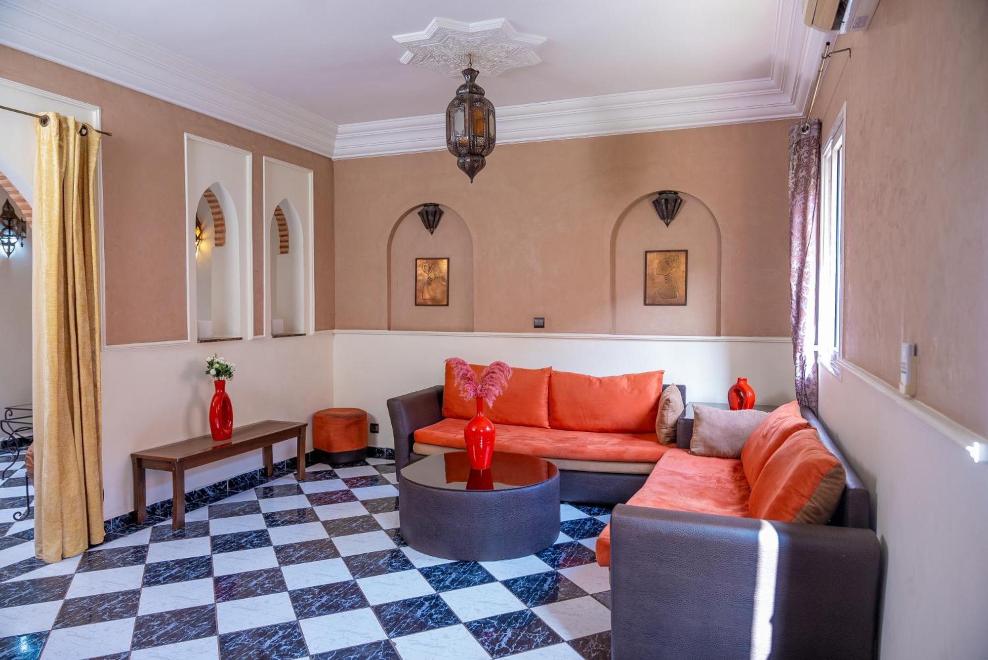 Riad The Moroccans Pool And Terrace Marrakesch Exterior foto